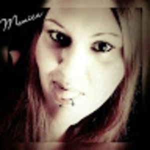 Meet your Posher, Monica